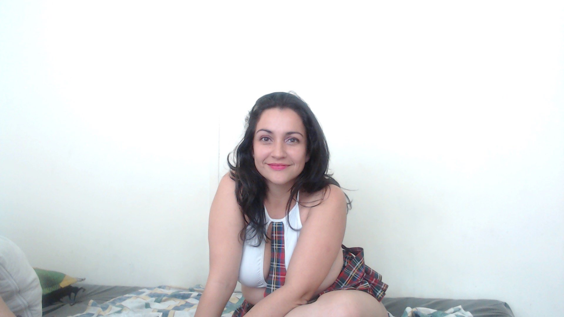 Hot Hairy Cam Girl - Web cam xXx with Rebecaa, this latin american dark hair ...