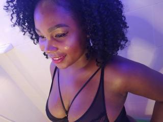 CiaraHotX XLoveCam CiaraHotX